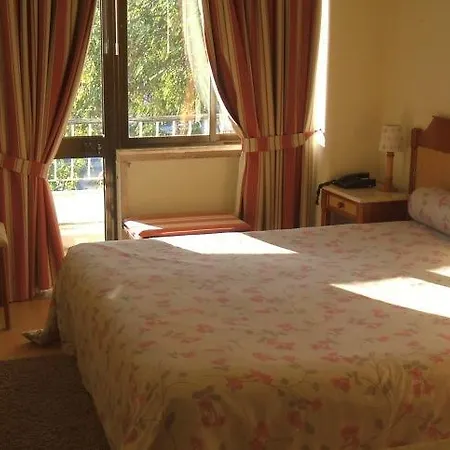 S. Juliao Hotel Carcavelos (Lisbon)