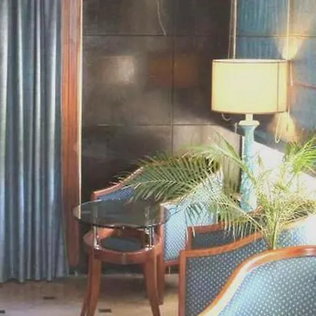 S. Juliao Hotel