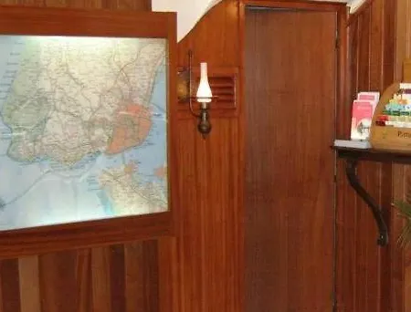 S. Juliao Hotel